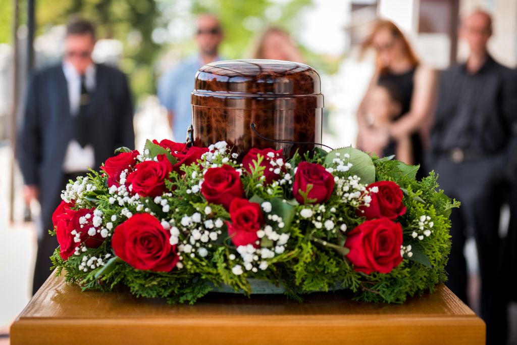 W jaki sposób przygotować ceremonię pogrzebu świeckiego?